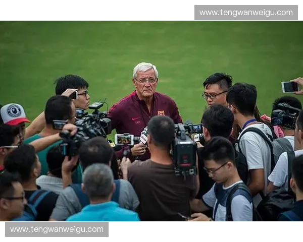 世界杯冠军教练揭秘胜利背后的训练智慧与团队管理秘诀